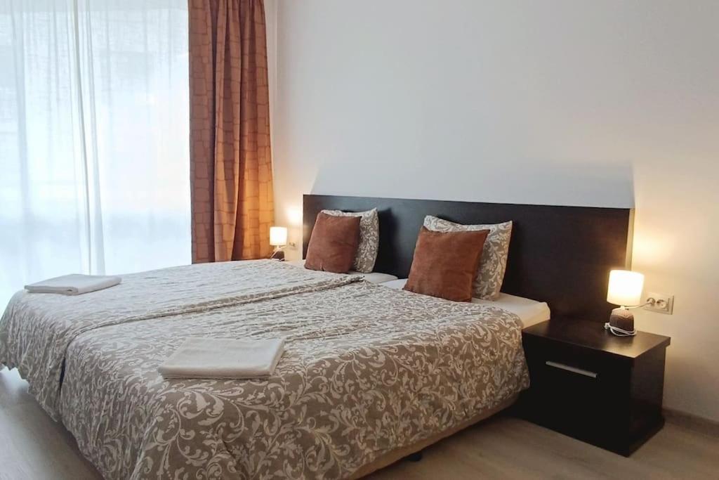 Atlantis Апартаменти Burgas